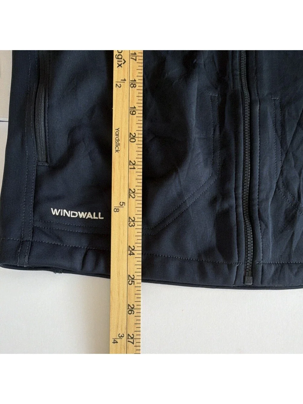 The North Face Men's Navy Solid Full Zip soft shell Vest Zipped Pockets Size S